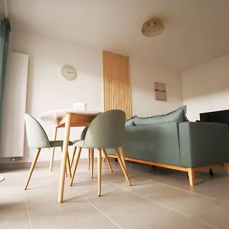 Apartmán Cocoon With Terrace At 2 Steps From The Sea *