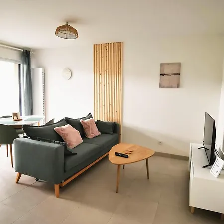 Cocoon With Terrace At 2 Steps From The Sea Apartmán *
